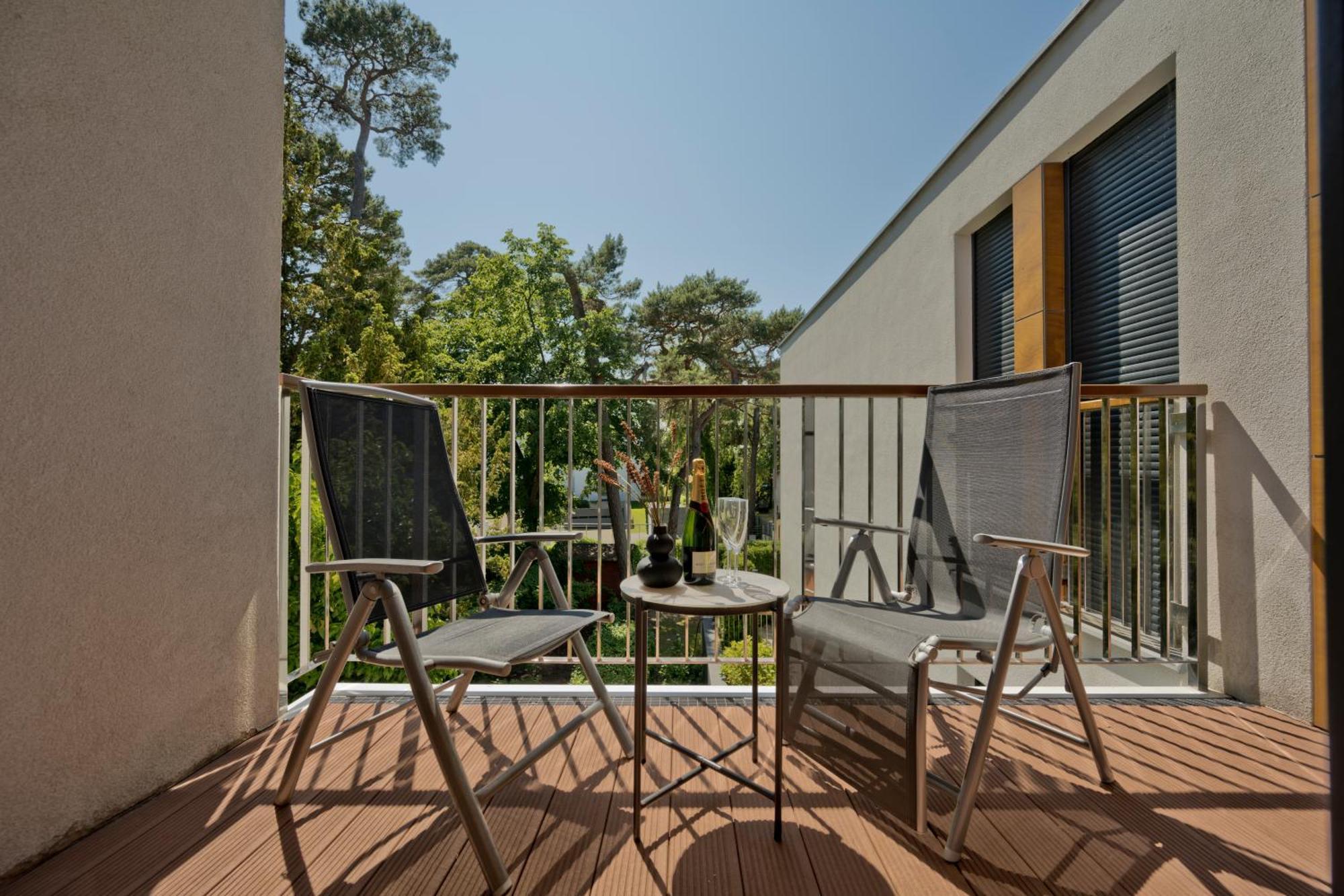 Blueapart Apartamenty Юрата Екстериор снимка