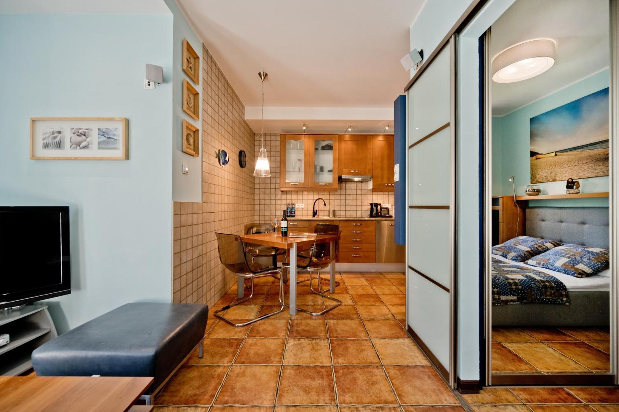 Blueapart Apartamenty Юрата Екстериор снимка